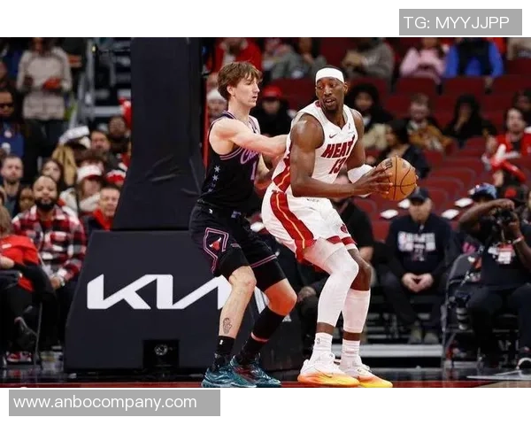 阿德巴约期待鲍威尔进化为全新得分机器展现个人魅力